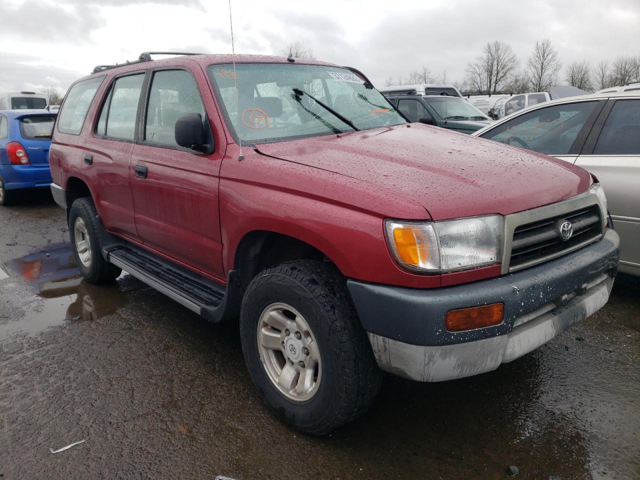 TOYOTA 4RUNNER SR 1996 with VIN JT3HM84R1T0010107 - Photo from auction