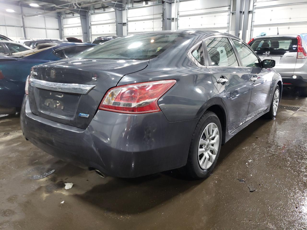 Photo 4 from auction – 2013 NISSAN ALTIMA 2.5 with VIN 1N4AL3AP9DN467652