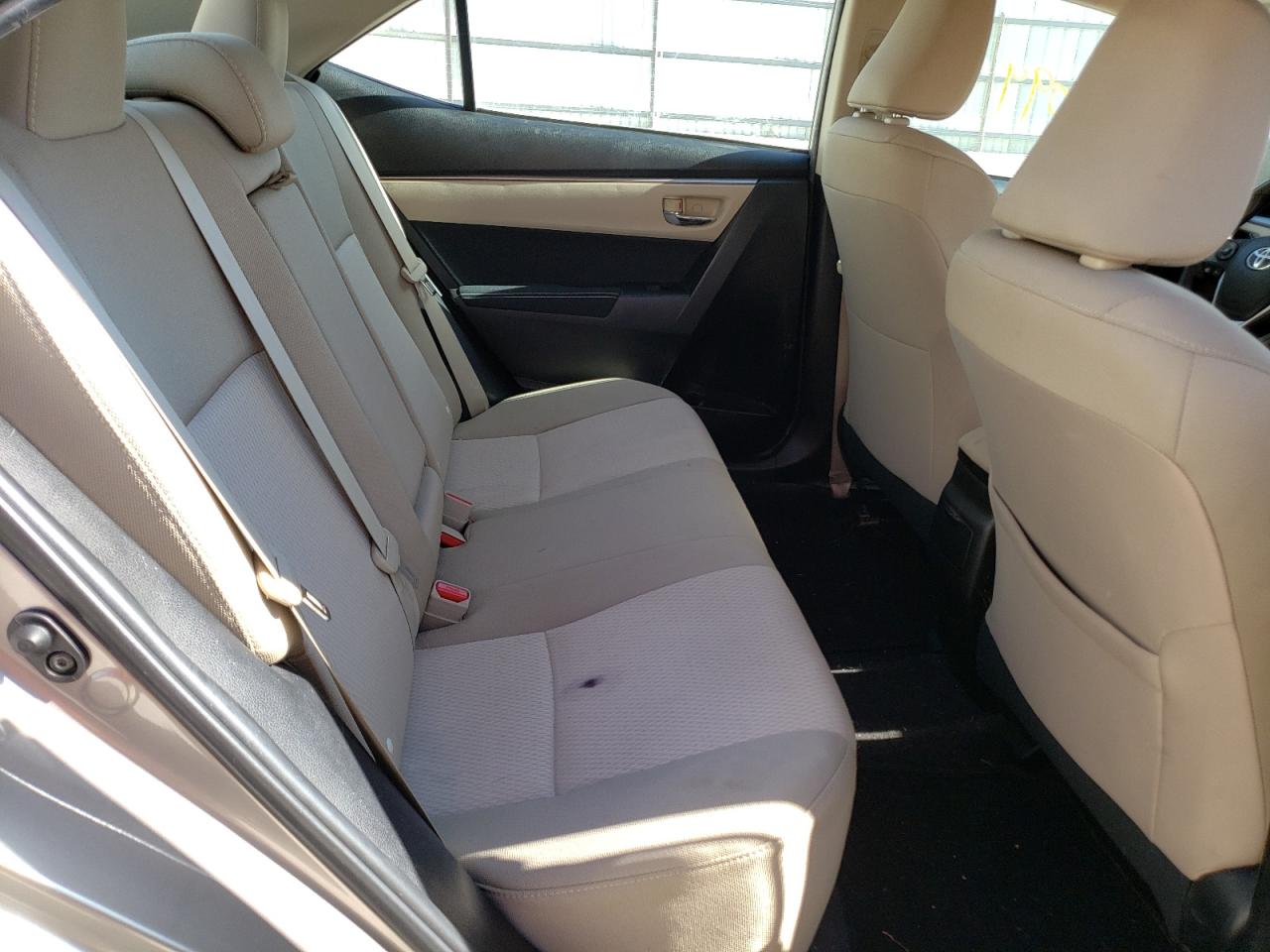 Photo 6 from auction – 2015 TOYOTA COROLLA L with VIN 5YFBURHE5FP334380