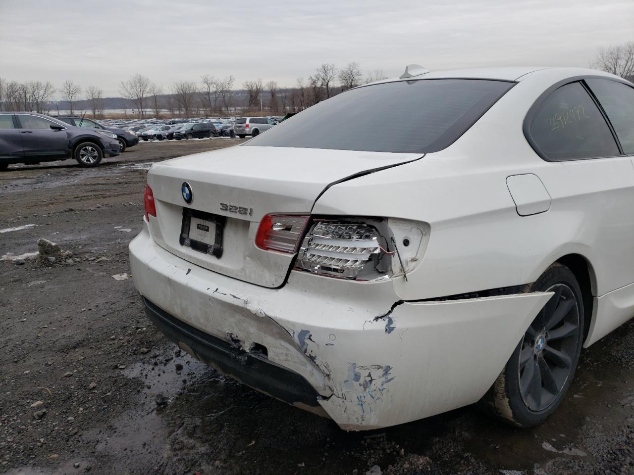 Photo 9 from auction – 2012 BMW 328 XI SUL with VIN WBAKF5C5XCE657761