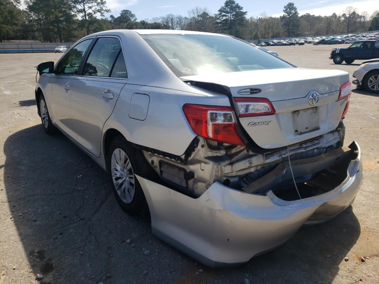 Photo 3 from auction – 2012 TOYOTA CAMRY with VIN 4T1BF1FK1CU635954