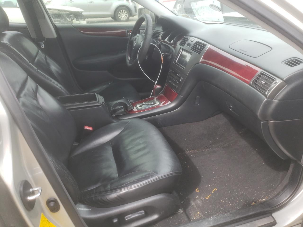 Photo 5 from auction – 2002 LEXUS ES 300 with VIN JTHBF30G020050520