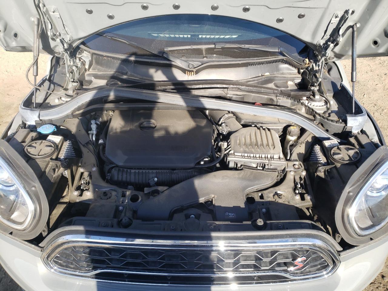 Photo 7 from auction – 2020 MINI COOPER S C with VIN WMZYW7C00L3L42847