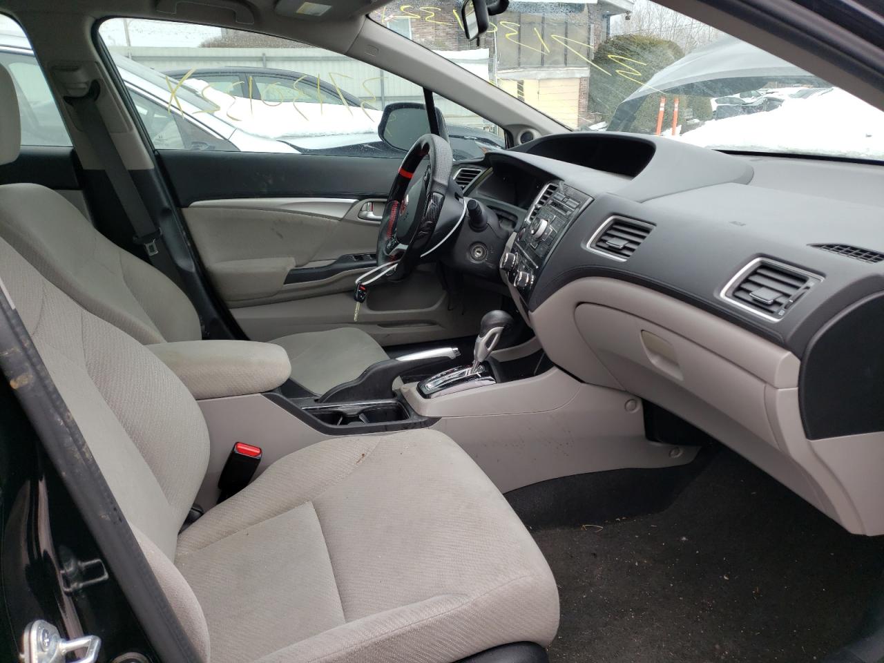 Photo 5 from auction – 2013 HONDA CIVIC EX with VIN 2HGFB2F85DH555073