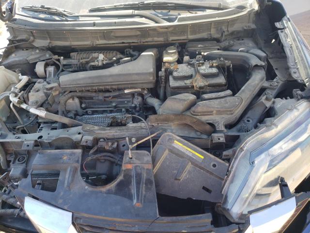 Photo 7 from auction – 2018 NISSAN ROGUE S with VIN 5N1AT2MT8JC772897