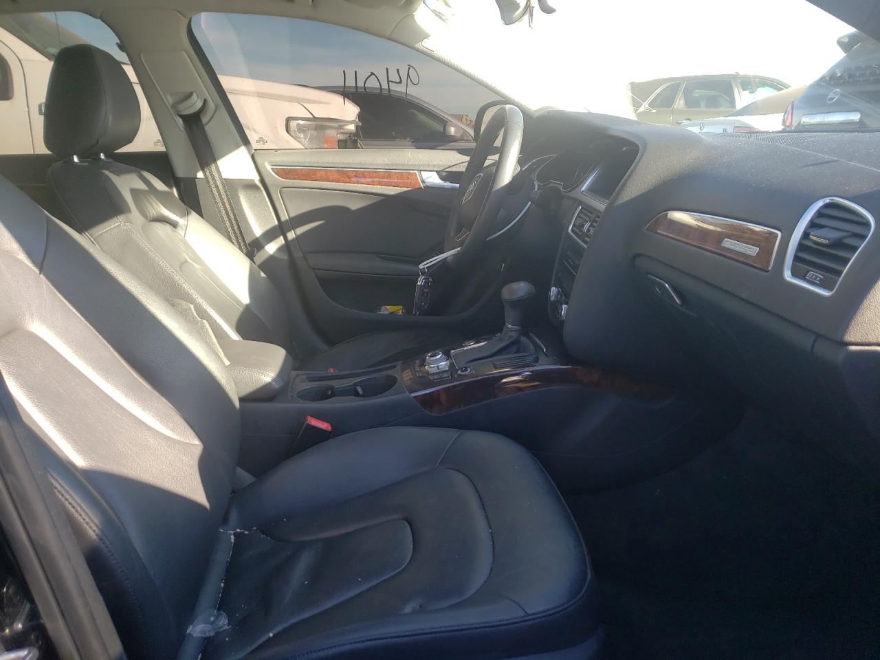 Photo 5 from auction – 2014 AUDI A4 PREMIUM with VIN WAUFFAFL9EN011652