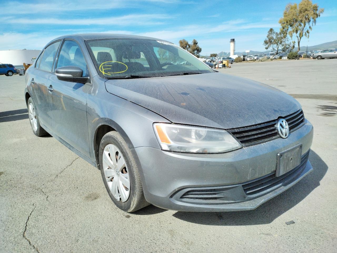 VOLKSWAGEN JETTA SE 2012 with VIN 3VWDP7AJXCM025239 - Photo from auction
