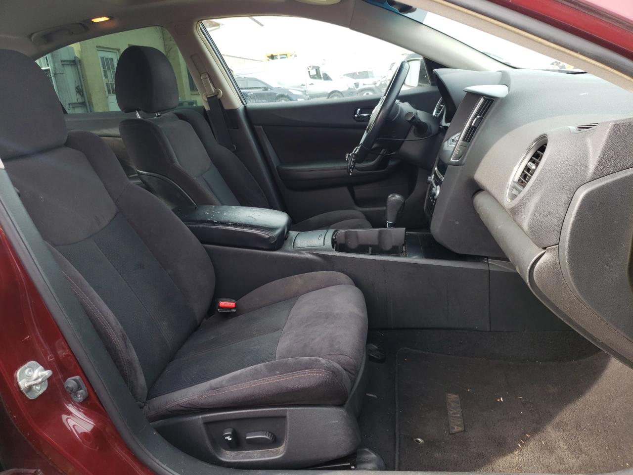 صورة رقم 5 من المزاد - 2011 NISSAN MAXIMA S مع VIN 1N4AA5AP9BC815234