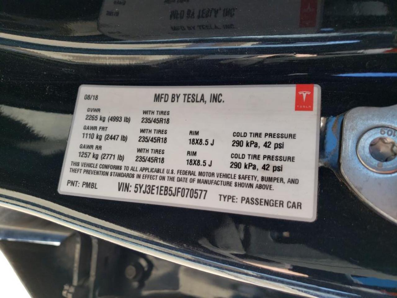 Photo 10 from auction – 2018 TESLA MODEL 3 with VIN 5YJ3E1EB5JF070577