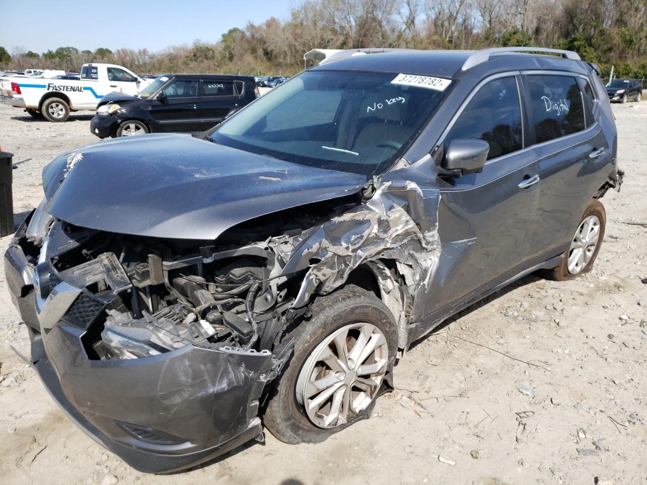 Photo 2 from auction – 2016 NISSAN ROGUE S with VIN KNMAT2MT8GP726542