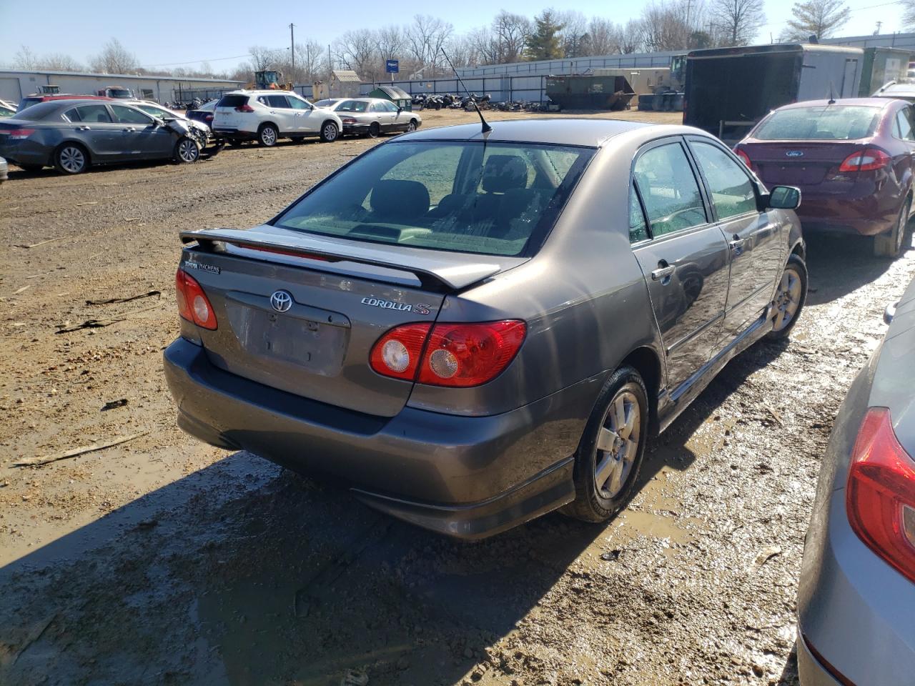 Photo 4 from auction – 2005 TOYOTA COROLLA CE with VIN 1NXBR32E85Z489087