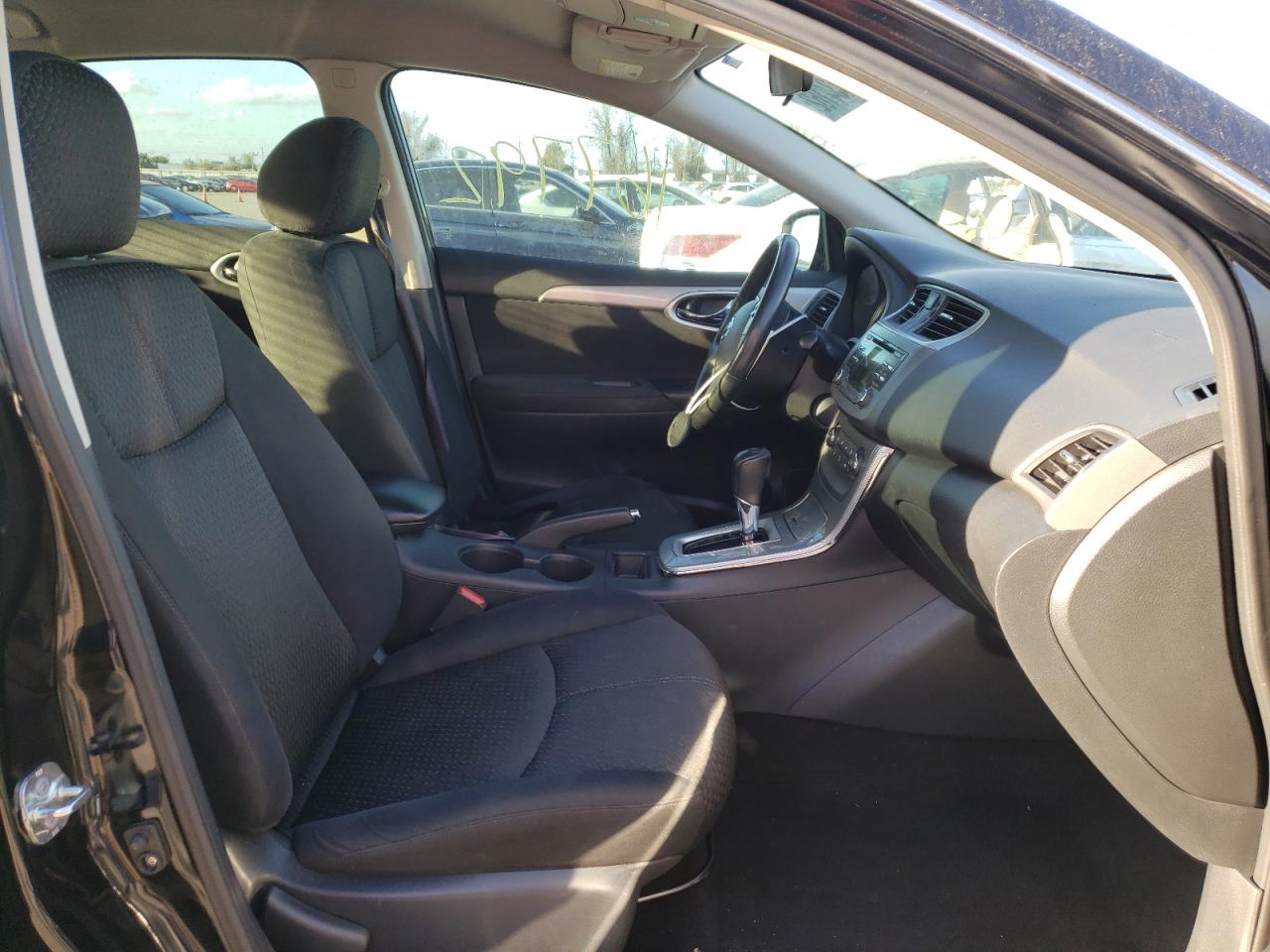 Photo 5 from auction – 2013 NISSAN SENTRA S with VIN 3N1AB7AP0DL624928