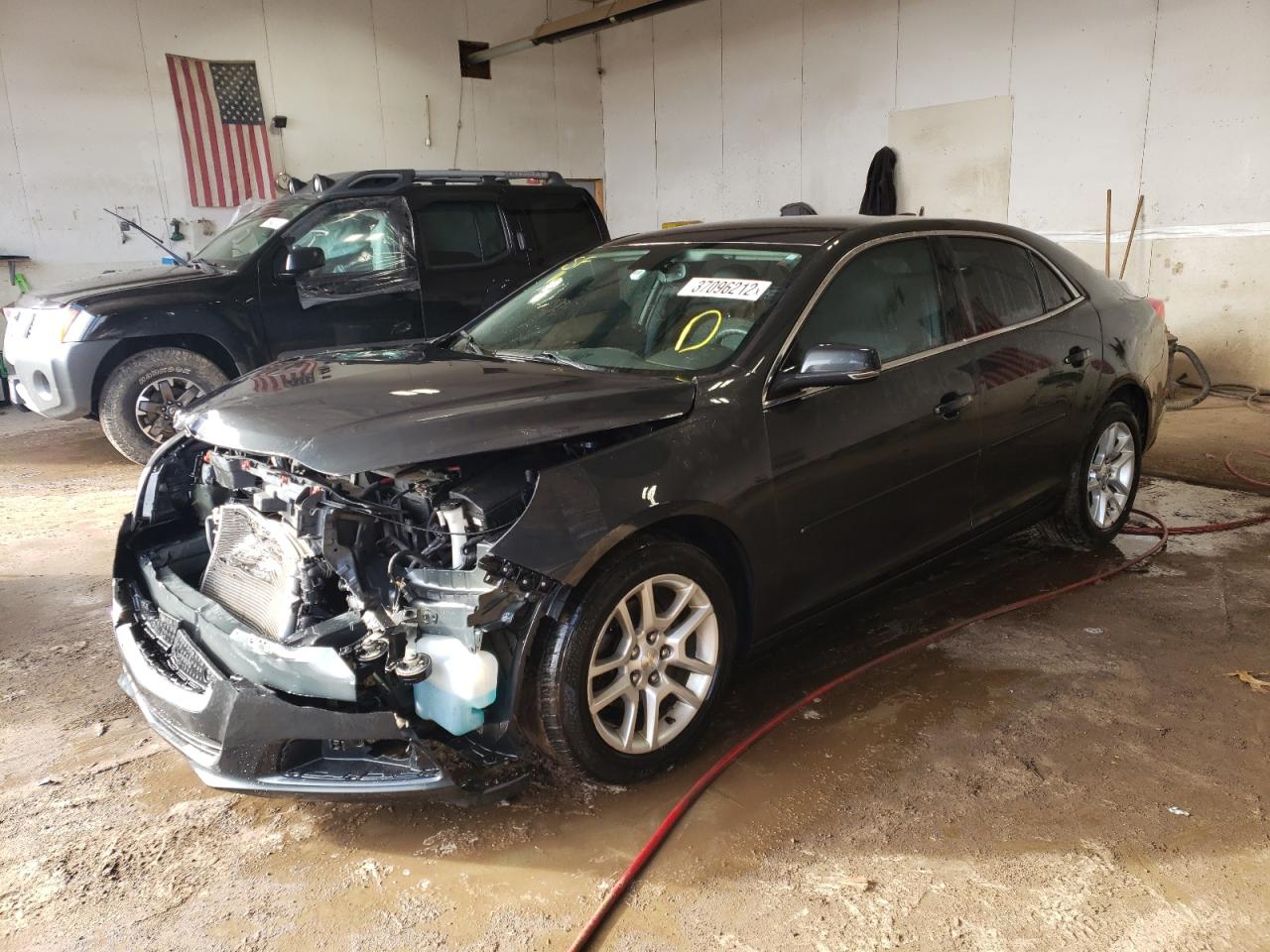 Photo 2 from auction – 2016 CHEVROLET MALIBU LIM with VIN 1G11C5SA9GU105257