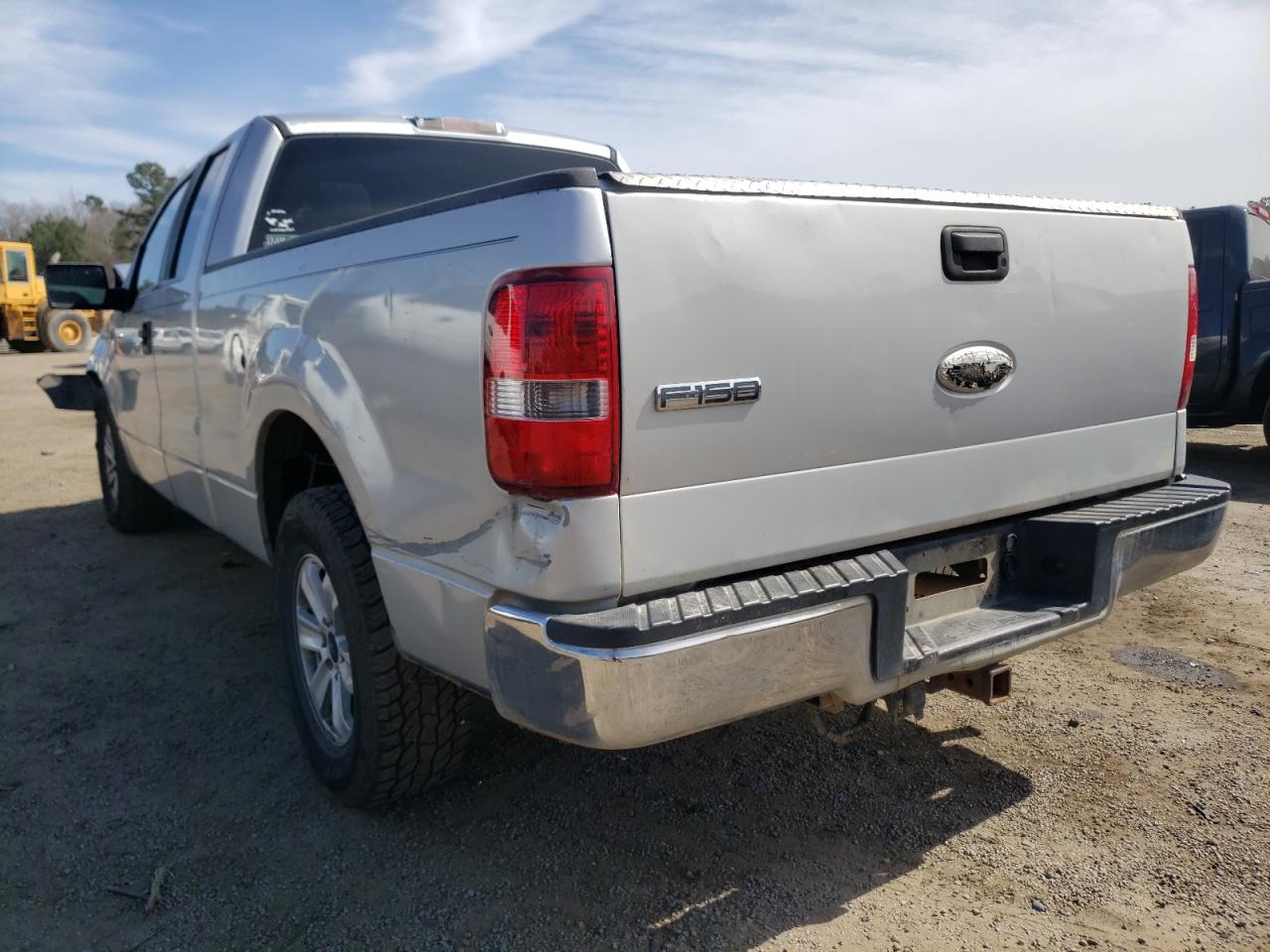 Photo 3 from auction – 2007 FORD F150 with VIN 1FTPX12V67FA14694