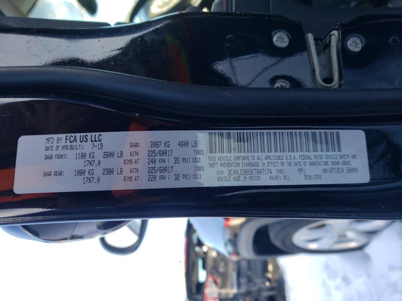Photo 10 from auction – 2019 JEEP COMPASS LA with VIN 3C4NJDBB5KT847174