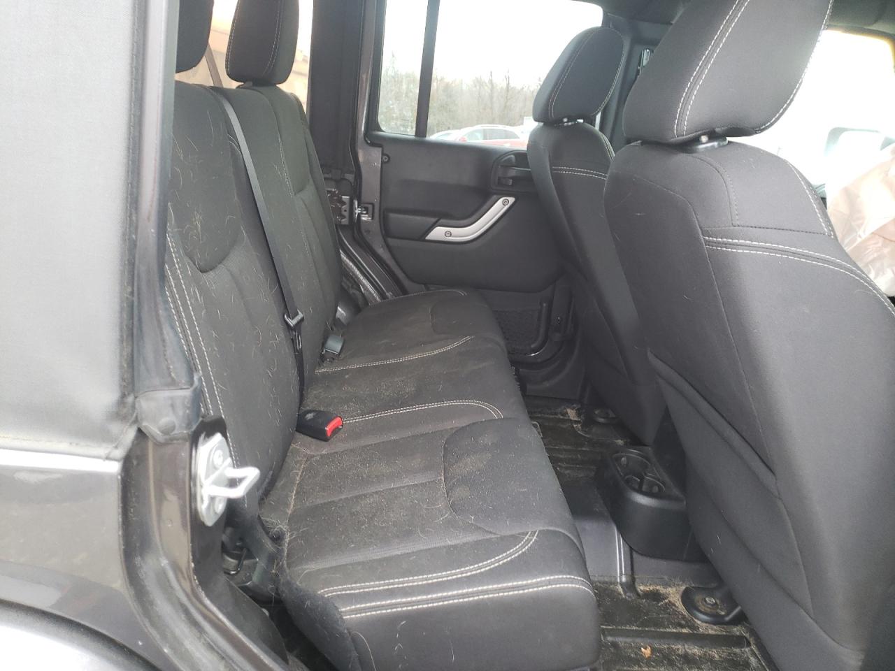 Photo 6 from auction – 2016 JEEP WRANGLER U with VIN 1C4BJWEG9GL180943