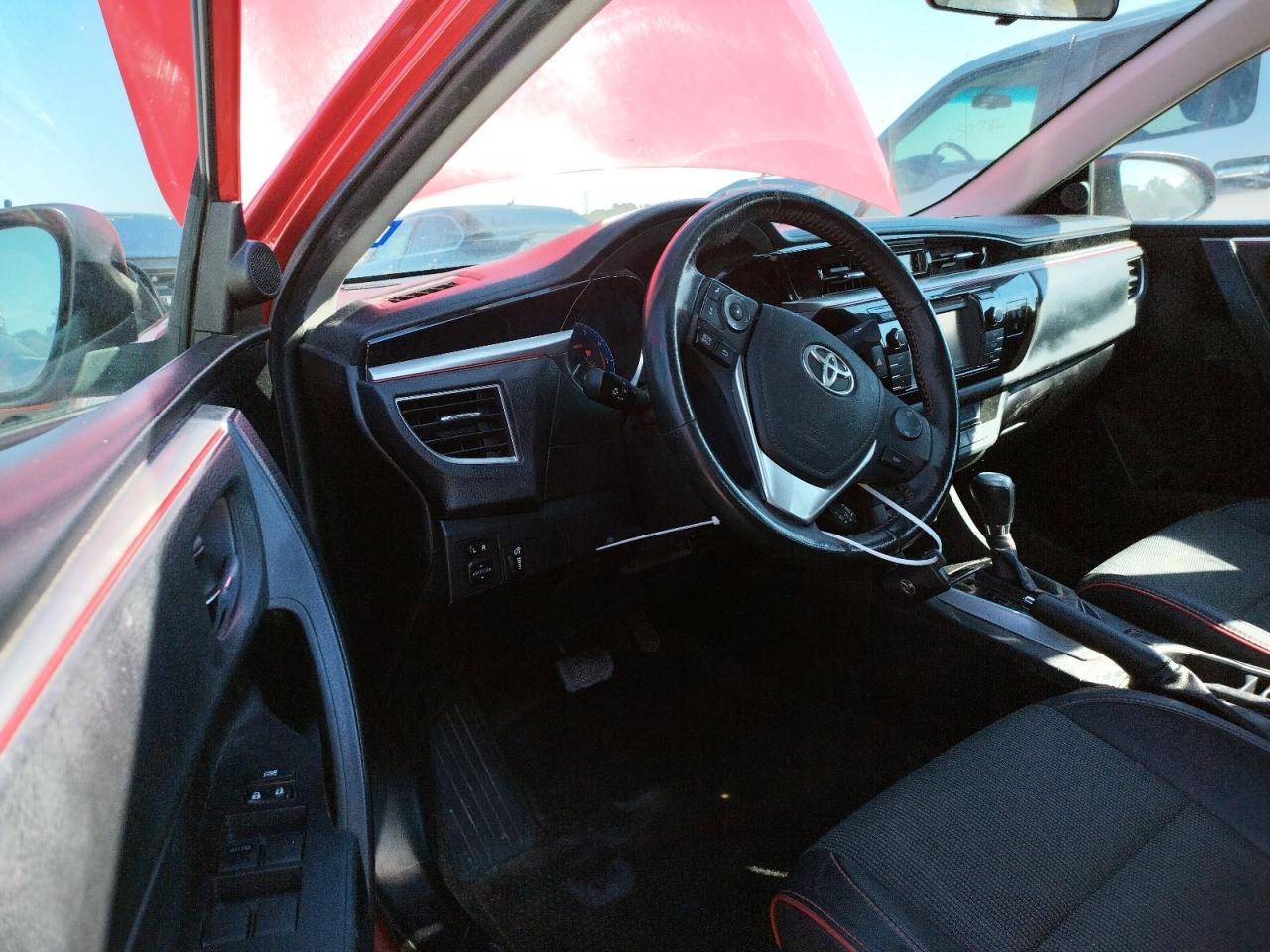 Photo 9 from auction – 2016 TOYOTA COROLLA L with VIN 2T1BURHE2GC564248