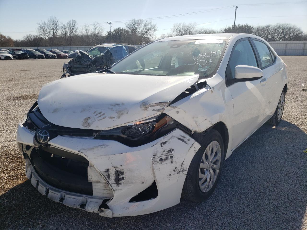 Photo 2 from auction – 2018 TOYOTA COROLLA L with VIN 5YFBURHE0JP818305