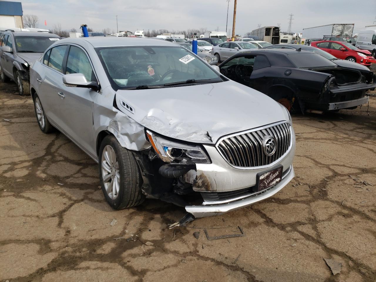 BUICK LACROSSE 2015 with VIN 1G4GB5G31FF224918 - Photo from auction