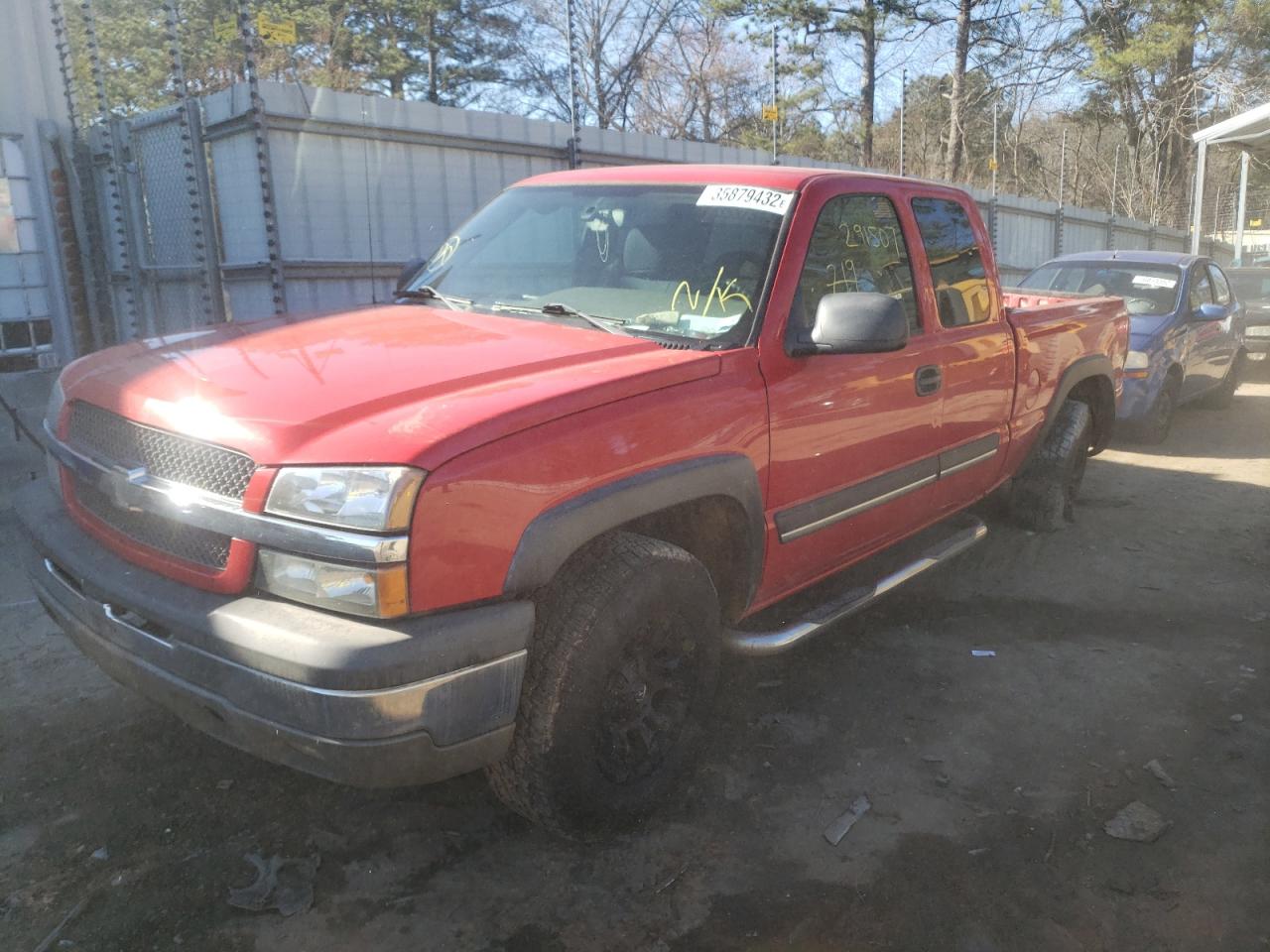 Photo 2 from auction – 2004 CHEVROLET SILVERADO with VIN 1GCEK19TX4E345709