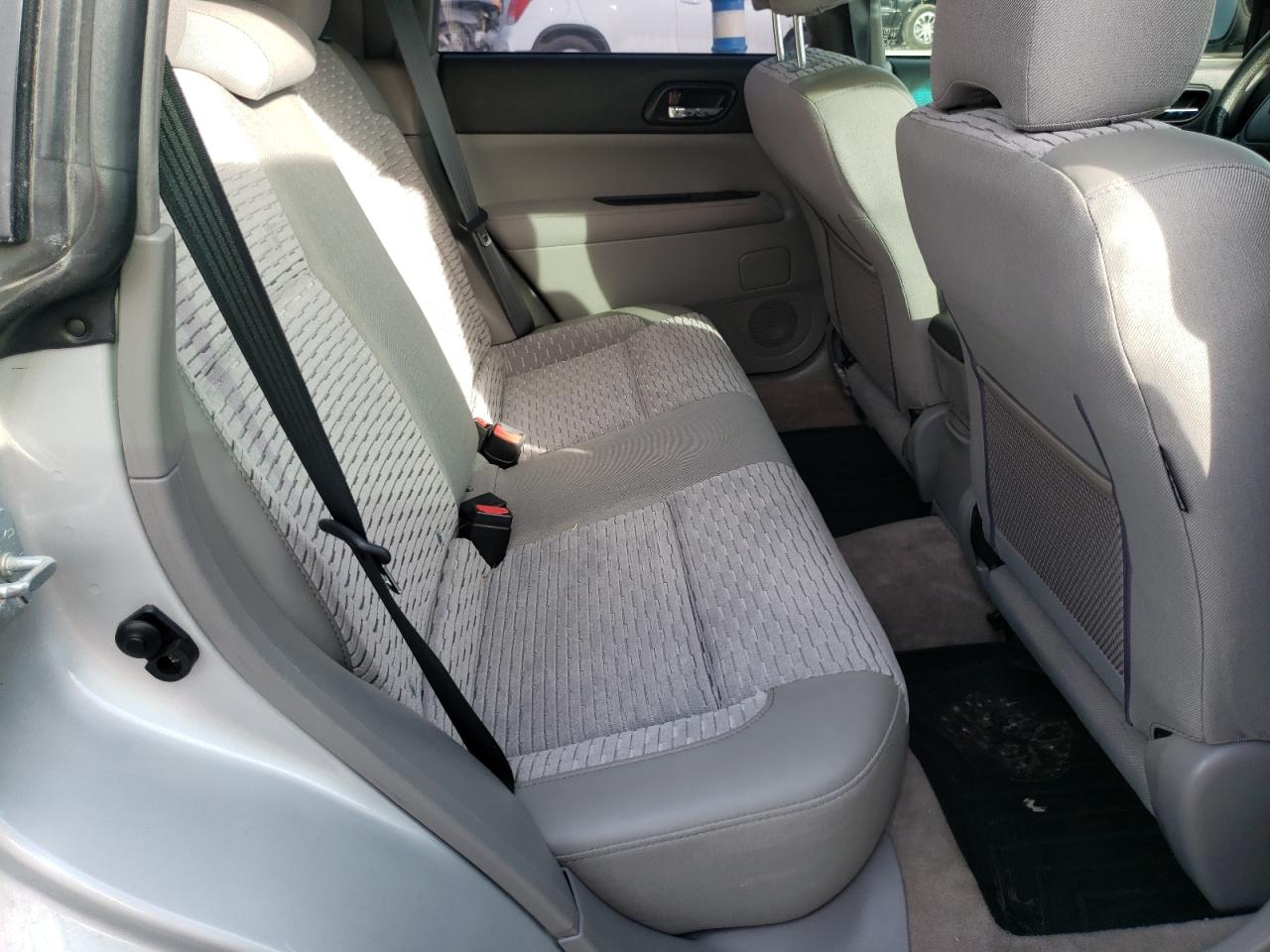 Photo 6 from auction – 2005 SUBARU FORESTER 2 with VIN JF1SG65675H737263
