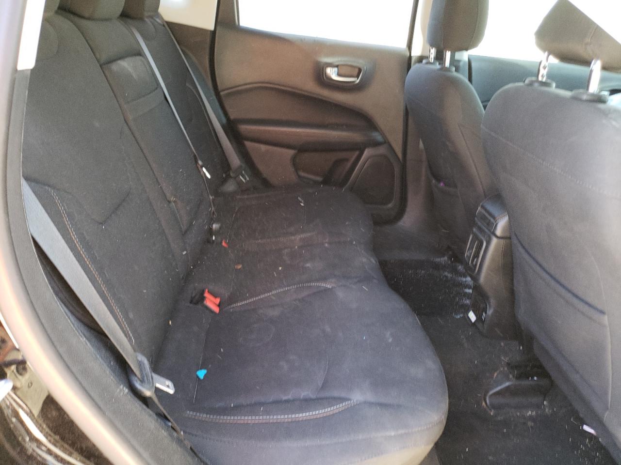 Photo 6 from auction – 2018 JEEP COMPASS SP with VIN 3C4NJCAB7JT359175
