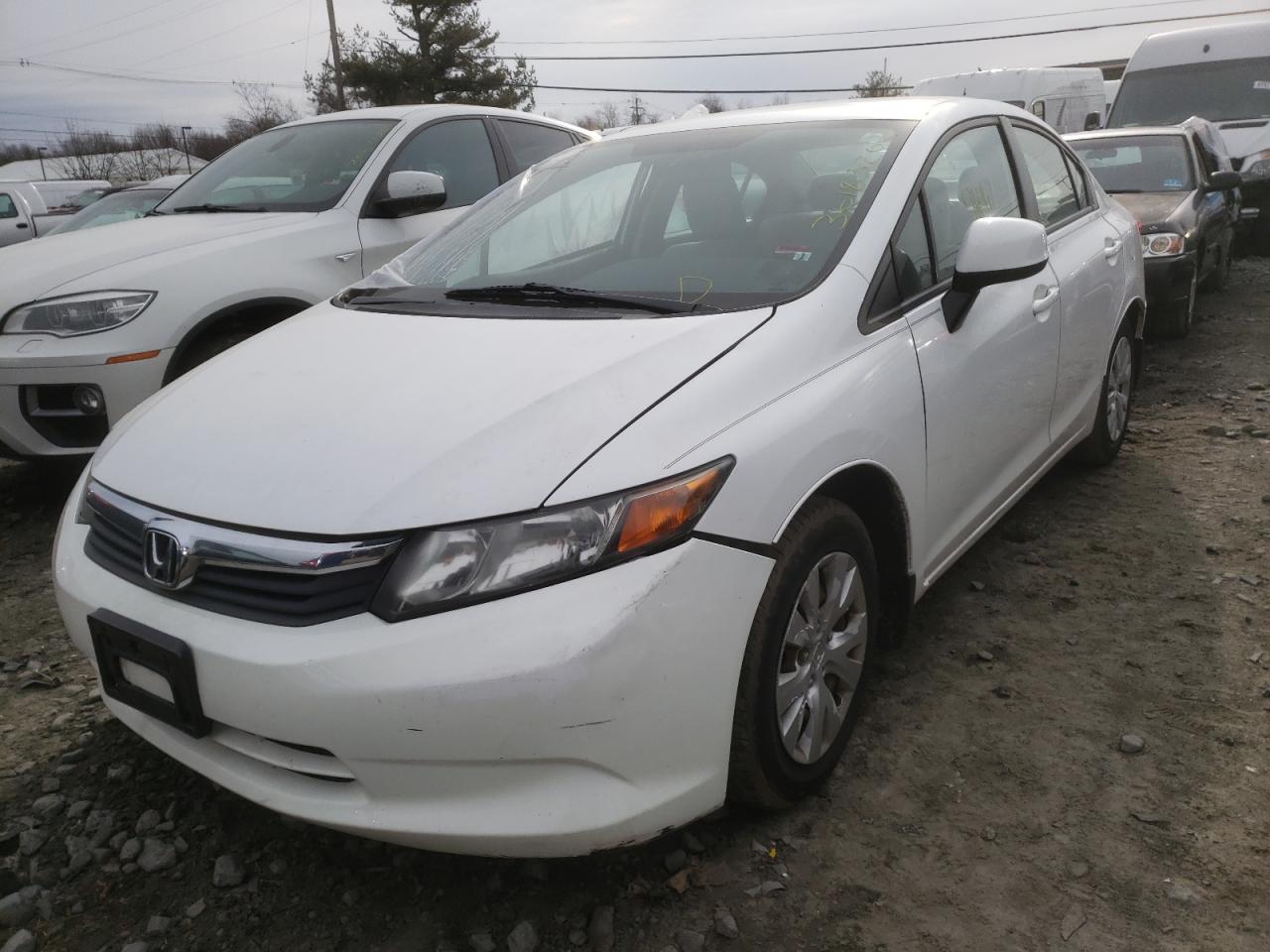 Photo 2 from auction – 2012 HONDA CIVIC LX with VIN 19XFB2F53CE381311