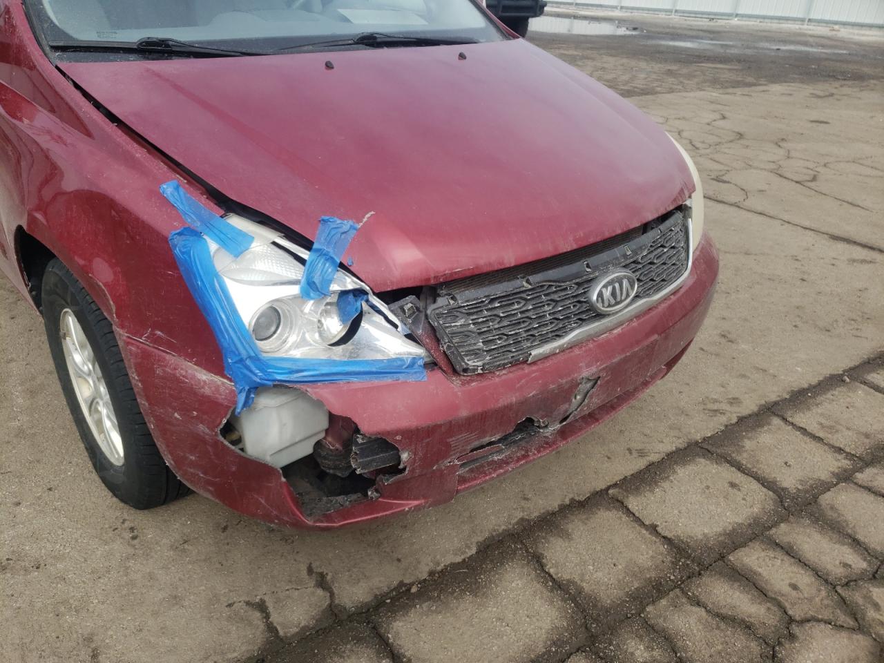 Photo 9 from auction – 2011 KIA SEDONA LX with VIN KNDMG4C72B6380665