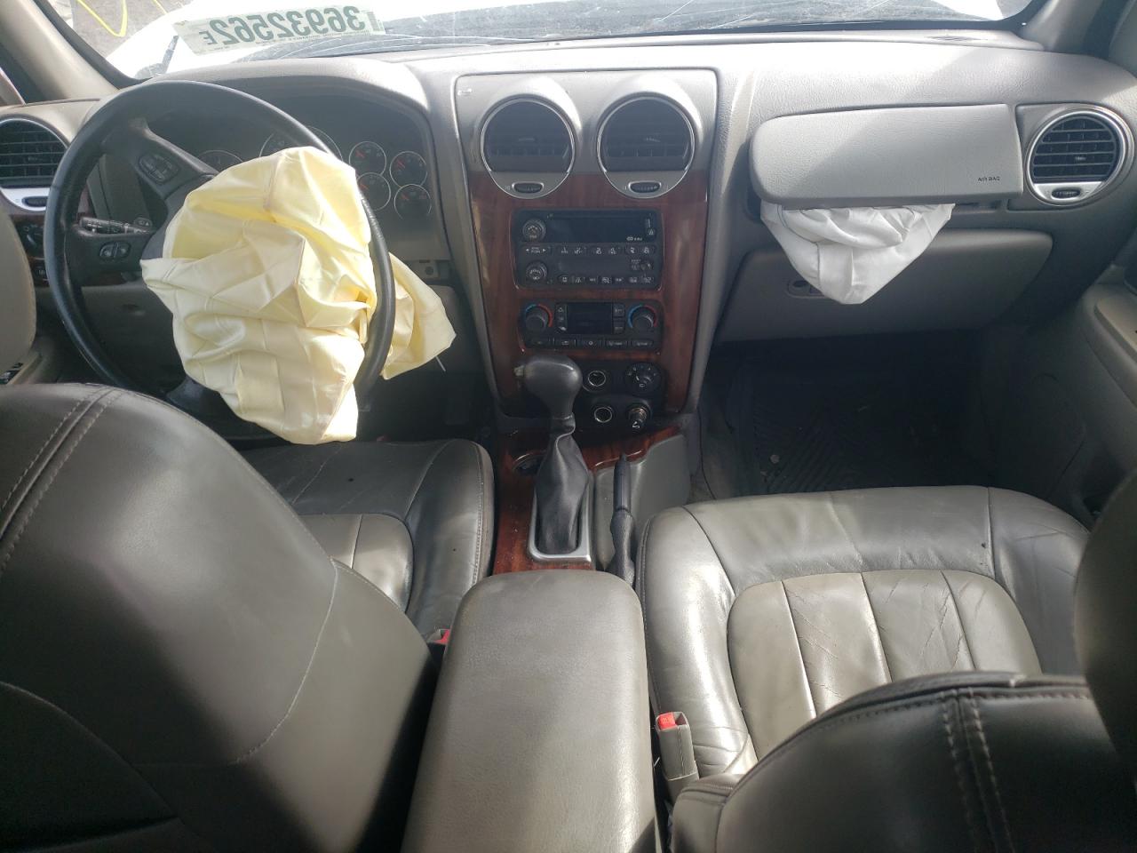 Photo 10 from auction – 2002 GMC ENVOY with VIN 1GKDT13S622470928