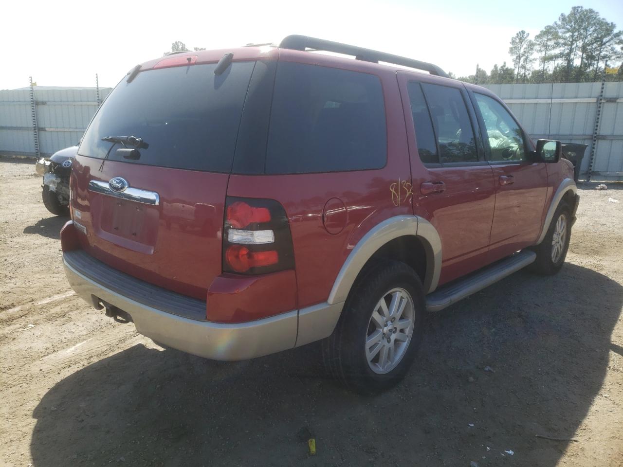 Photo 4 from auction – 2010 FORD EXPLORER with VIN 1FMEU6EE2AUA97967