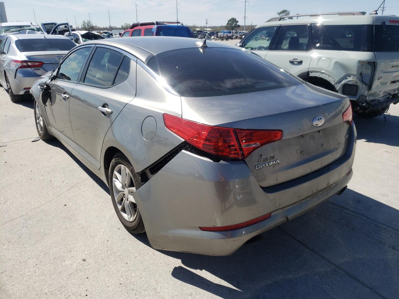 Photo 3 from auction – 2013 KIA OPTIMA LX with VIN 5XXGM4A79DG162123