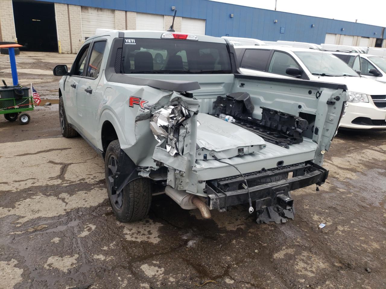 Photo 3 from auction – 2022 FORD MAVERICK X with VIN 3FTTW8F91NRA15954