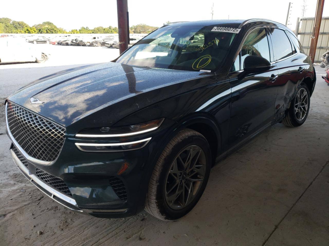 Photo 2 from auction – 2022 GENESIS GV70 BASE with VIN KMUMADTB0NU023696