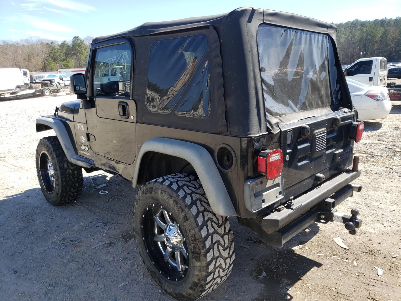 Photo 3 from auction – 2004 JEEP WRANGLER X with VIN 1J4FA39S34P791273