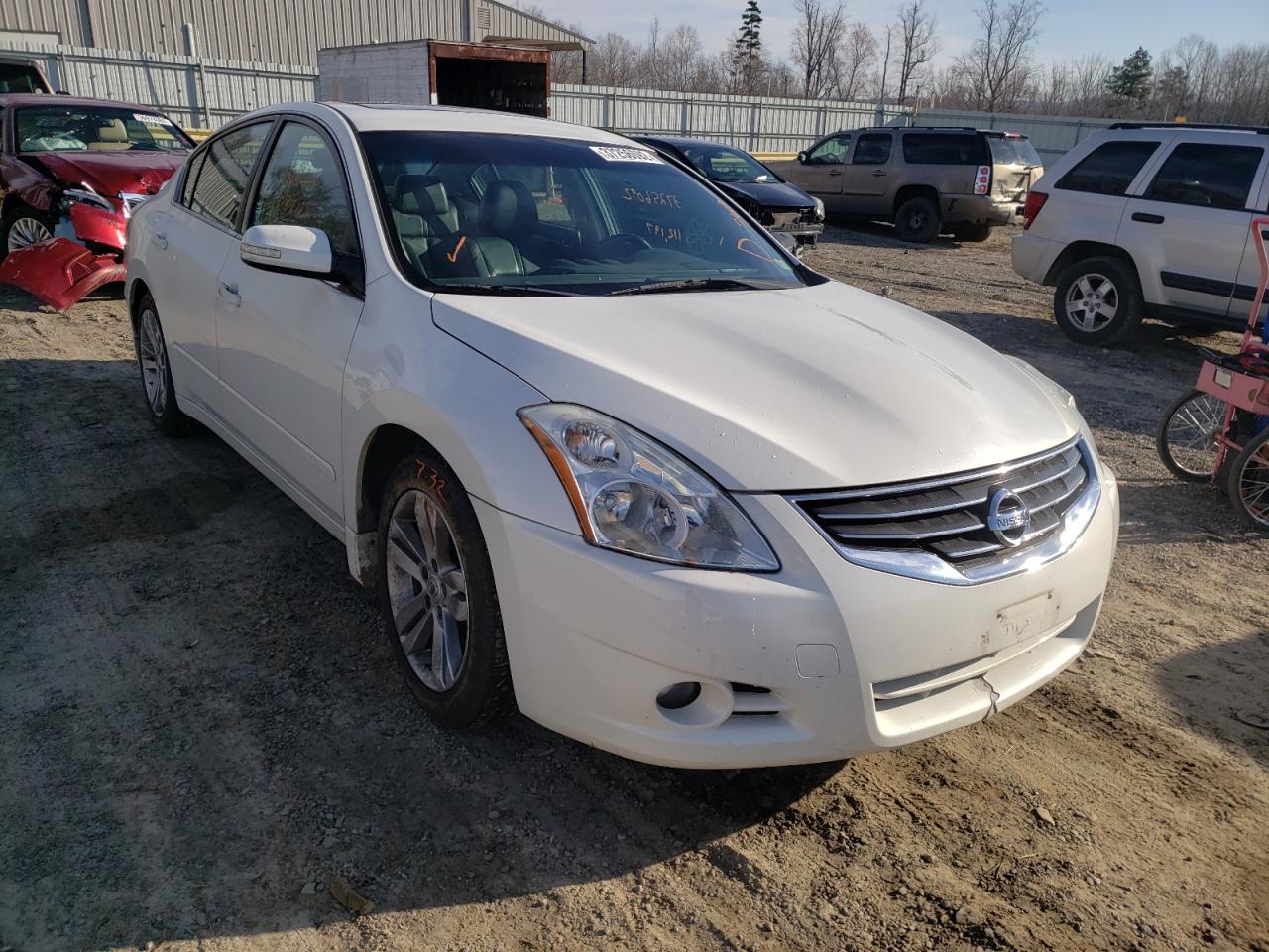 NISSAN ALTIMA SR 2011 مع رقم تعريف المركبة 1N4BL2AP3BN413808 - صورة من المزاد