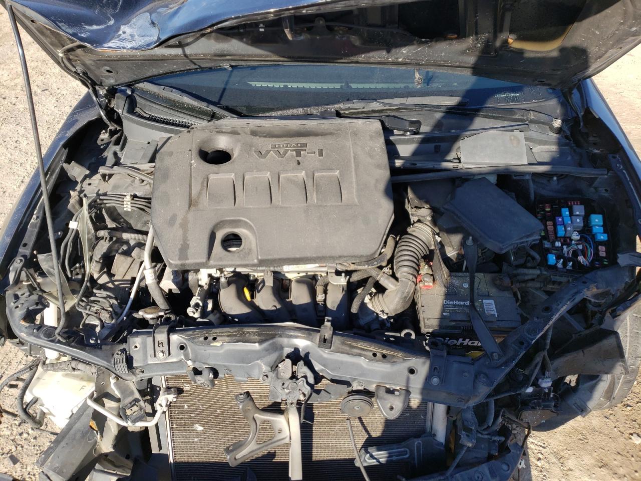 Photo 7 from auction – 2014 TOYOTA COROLLA L with VIN 5YFBURHEXEP117650