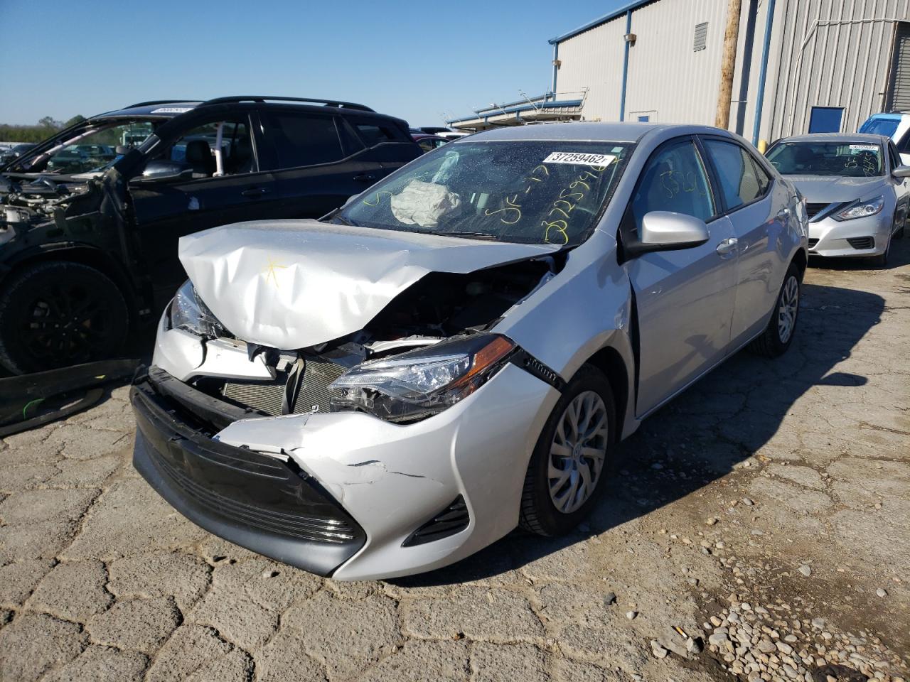 Photo 2 from auction – 2017 TOYOTA COROLLA L with VIN 2T1BURHE2HC913877