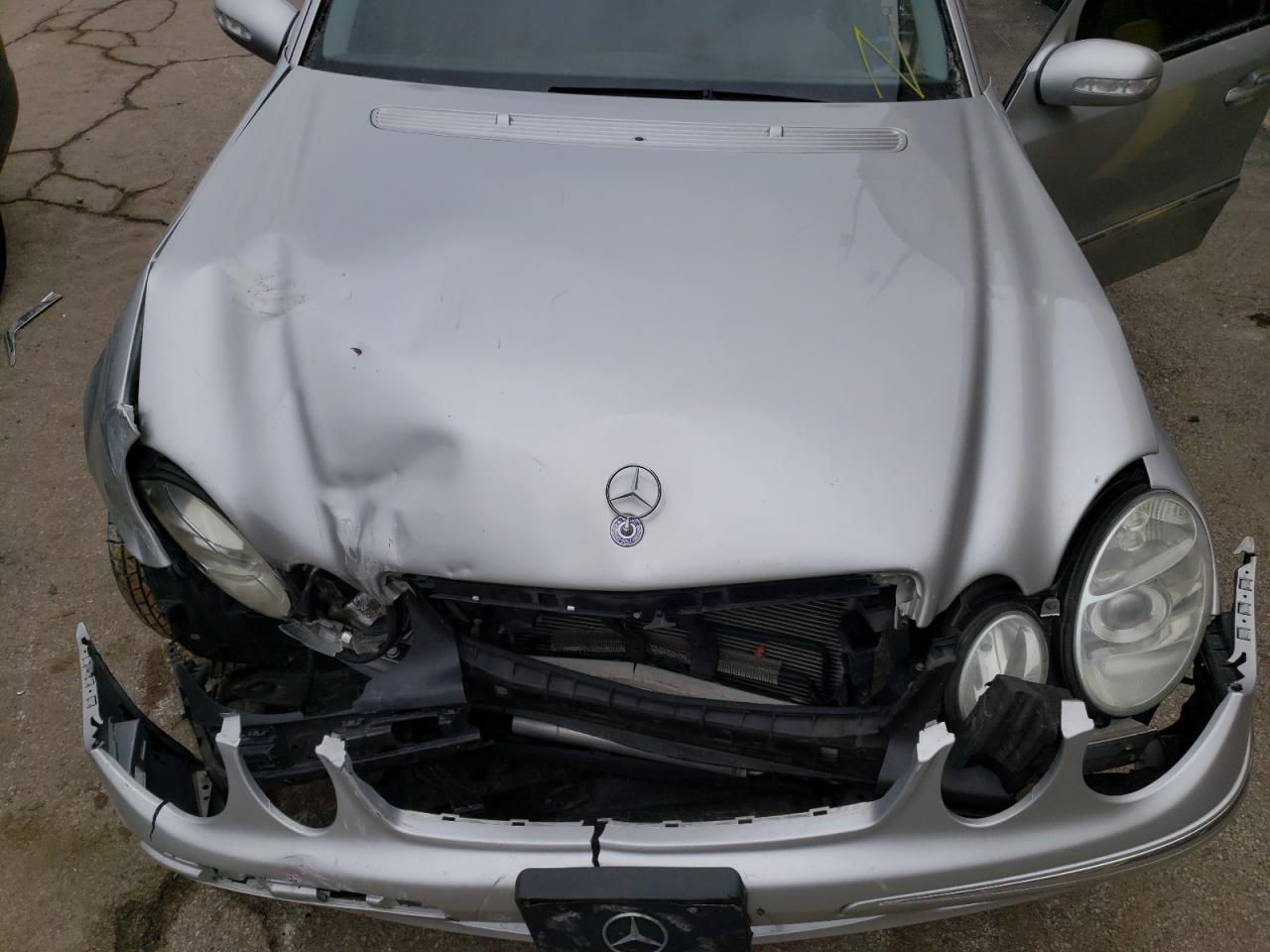 Photo 7 from auction – 2005 MERCEDES-BENZ E500 with VIN WDBUF83J85X166184