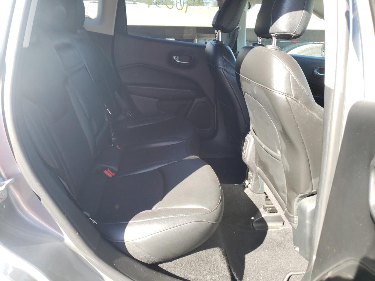 Photo 6 from auction – 2019 JEEP COMPASS LA with VIN 3C4NJCBBXKT649409