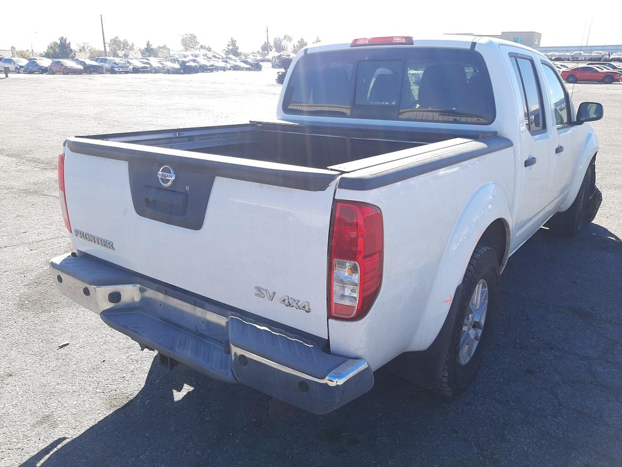 Photo 4 from auction – 2015 NISSAN FRONTIER S with VIN 1N6AD0EV2FN755530