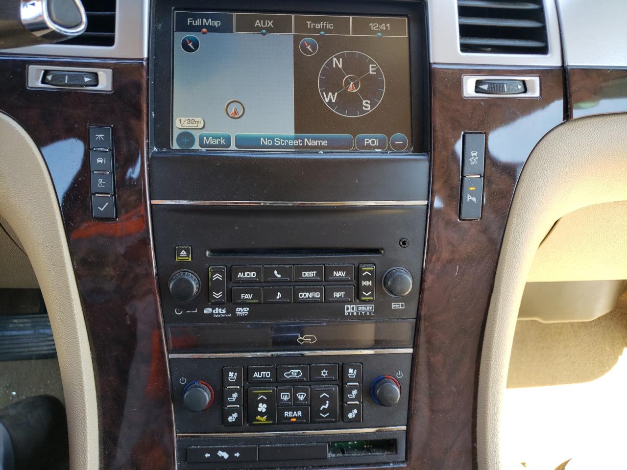 Photo 9 from auction – 2012 CADILLAC ESCALADE L with VIN 1GYS4BEF8CR144864