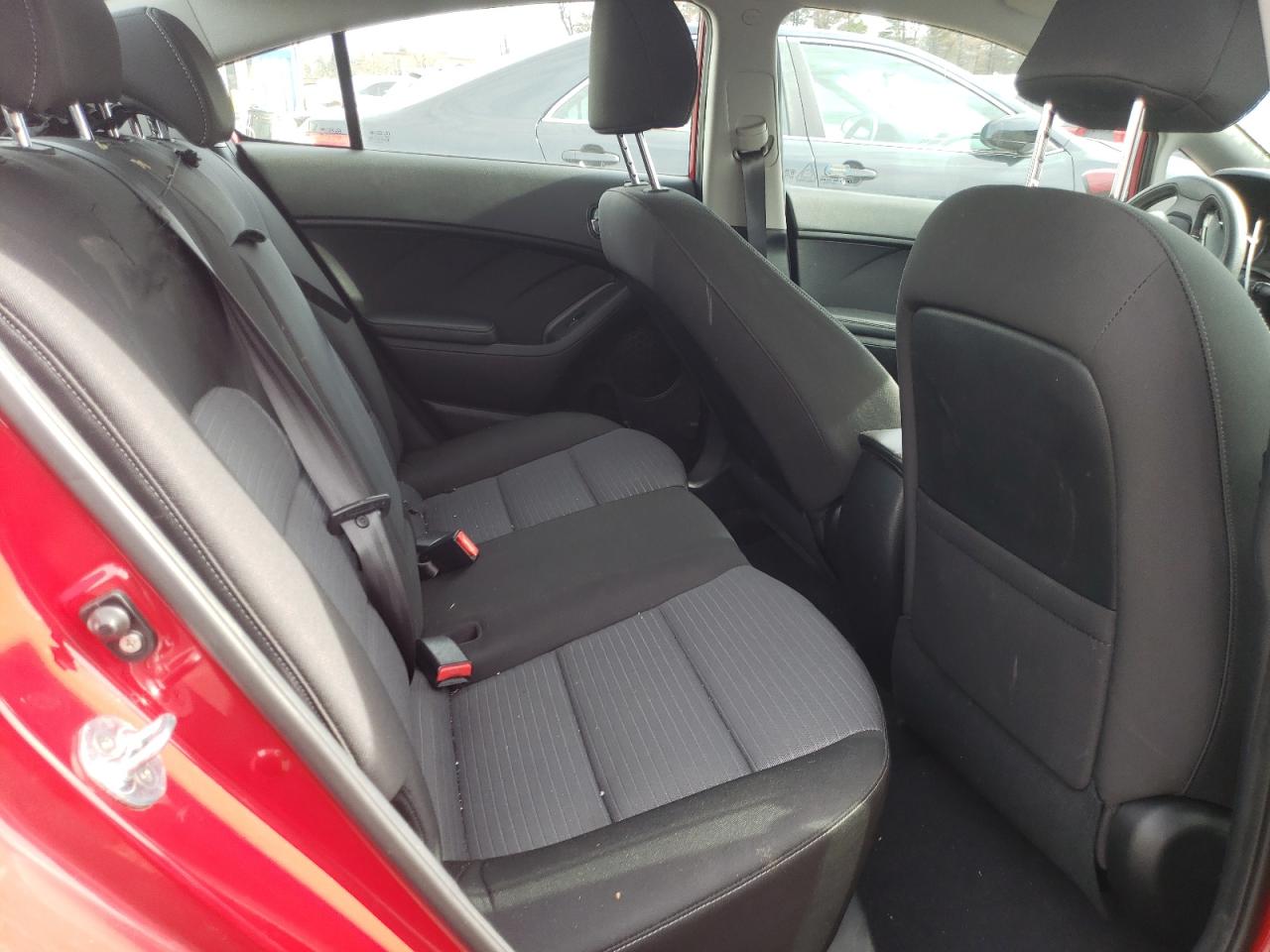 Photo 6 from auction – 2016 KIA FORTE LX with VIN KNAFX4A69G5601725