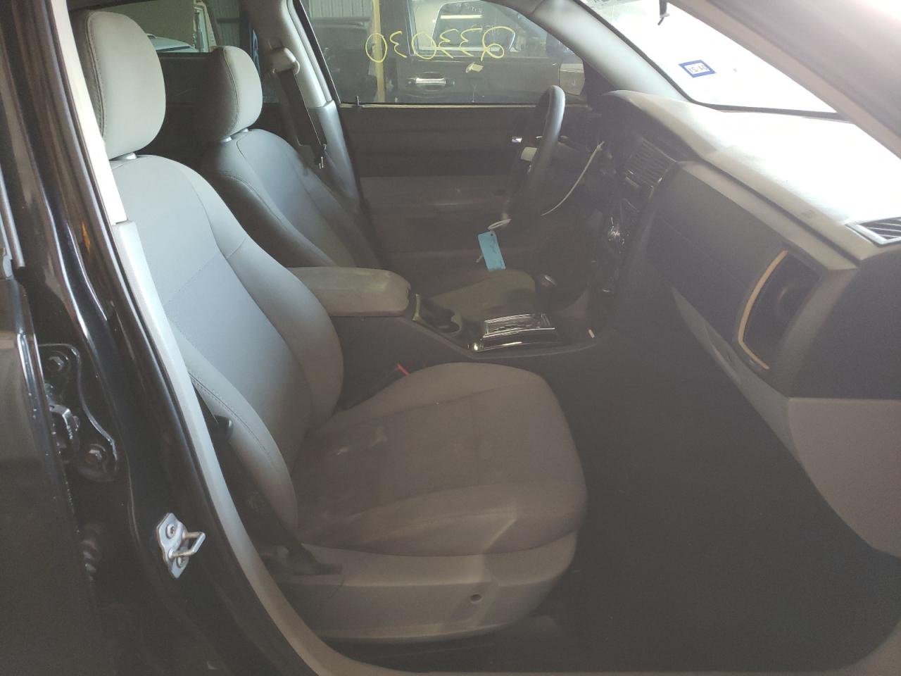 Photo 5 from auction – 2007 DODGE CHARGER SE with VIN 2B3LA43R57H720476