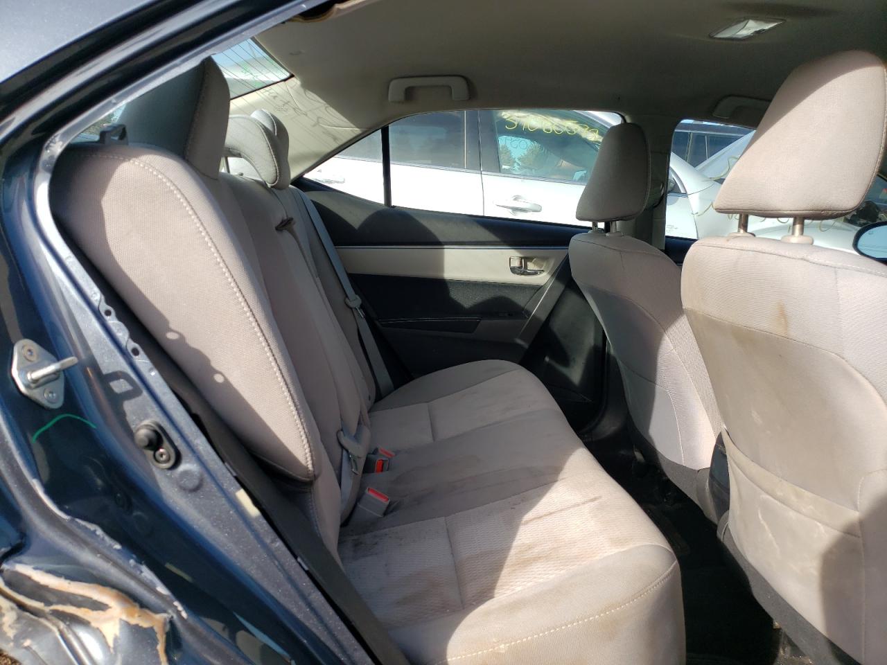 Photo 6 from auction – 2015 TOYOTA COROLLA L with VIN 2T1BURHE1FC350415