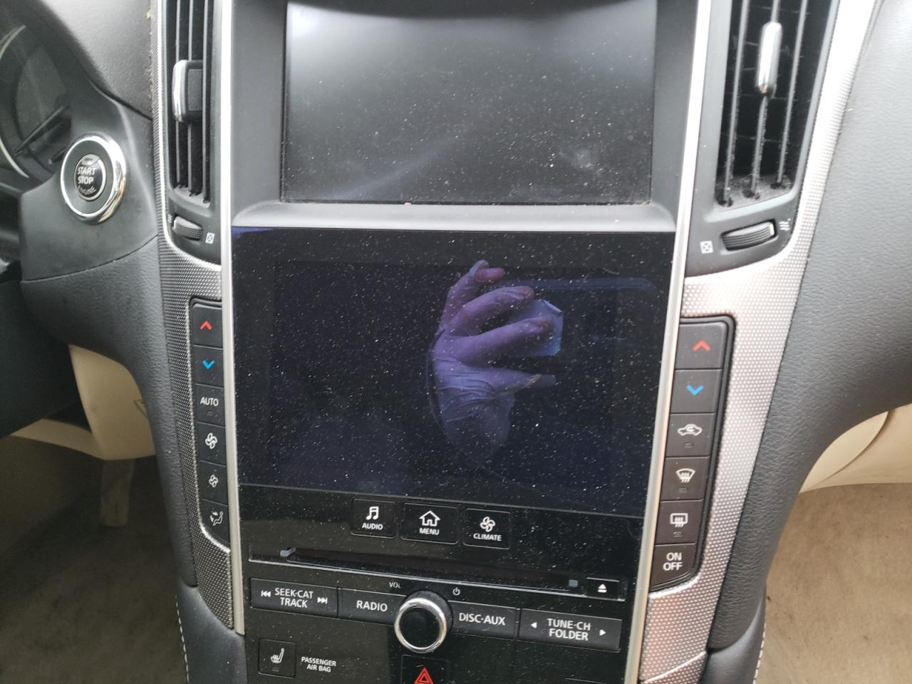 Photo 9 from auction – 2015 INFINITI Q50 BASE with VIN JN1BV7AR3FM414832