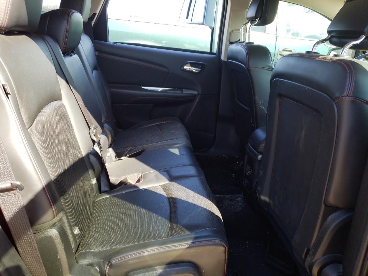 Foto 6 de la subasta – 2015 DODGE JOURNEY R/ con VIN 3C4PDCEG1FT699094
