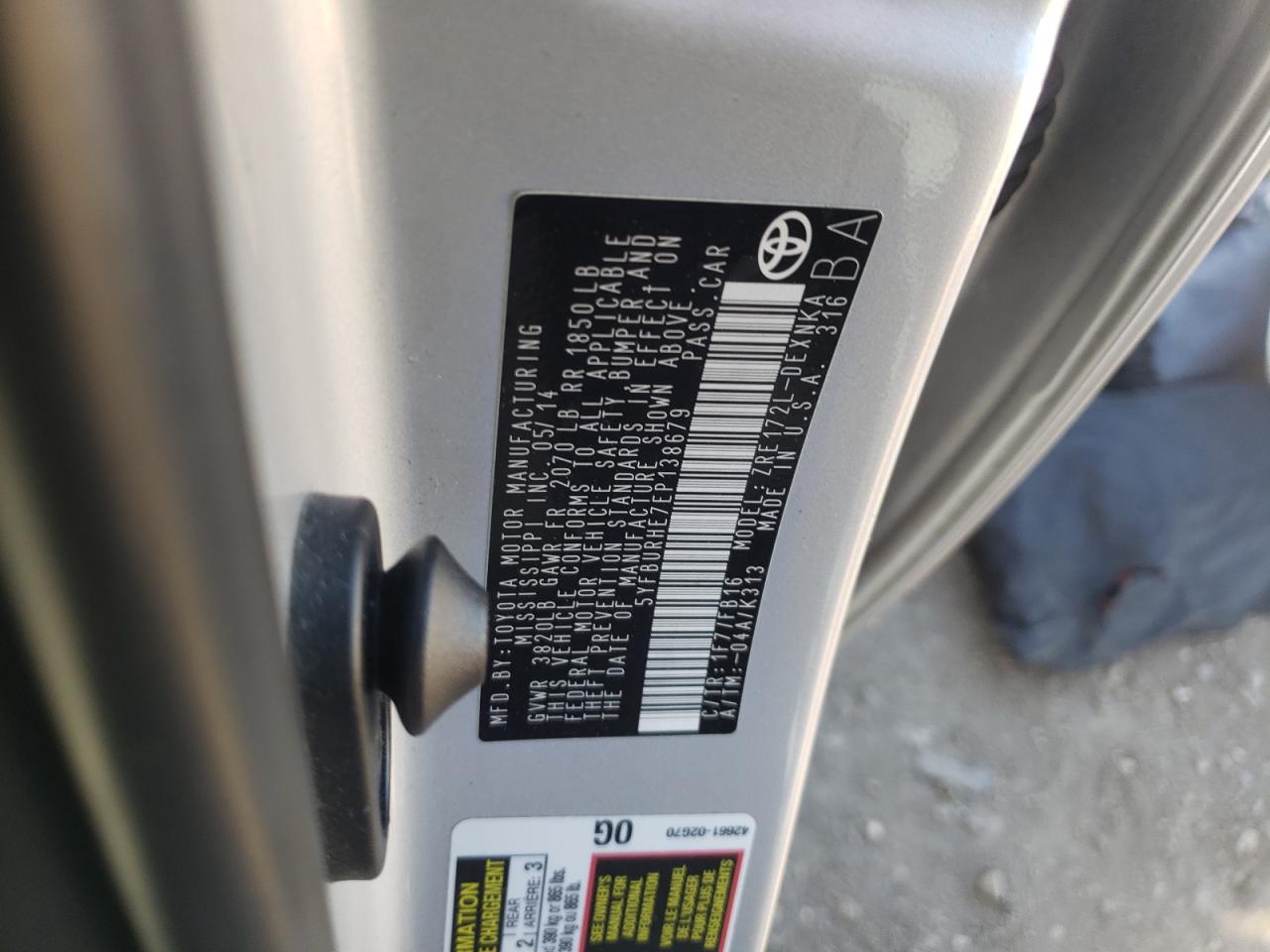 Photo 10 from auction – 2014 TOYOTA COROLLA L with VIN 5YFBURHE7EP138679