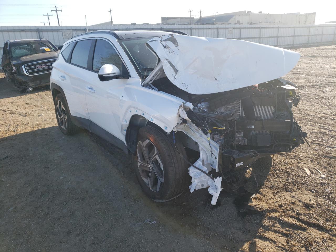 HYUNDAI TUCSON SEL 2022 with VIN KM8JFCA16NU048383 - Photo from auction