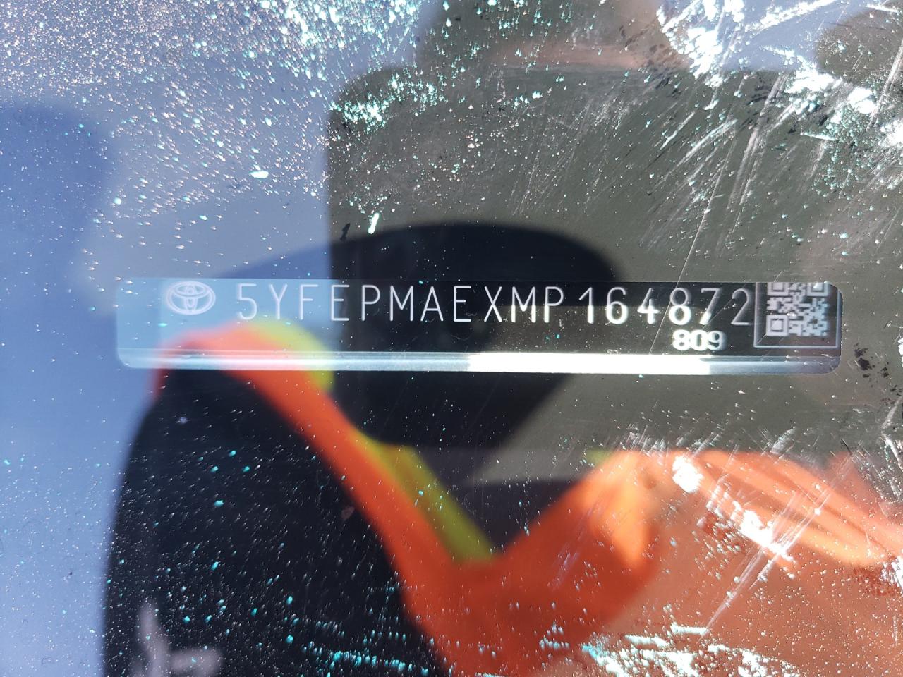 Photo 10 from auction – 2021 TOYOTA COROLLA LE with VIN 5YFEPMAEXMP164872