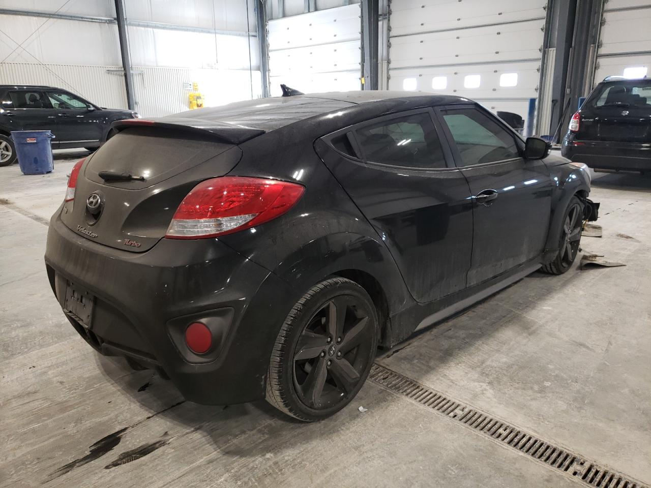 Photo 4 from auction – 2015 HYUNDAI VELOSTER T with VIN KMHTC6AE8FU227919